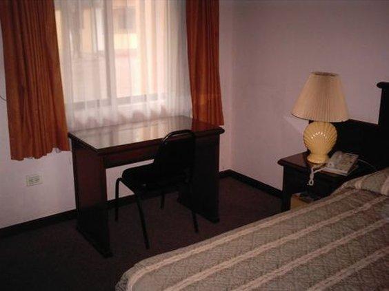 Maria Luisa Inn & Suites Juarez  Quarto foto